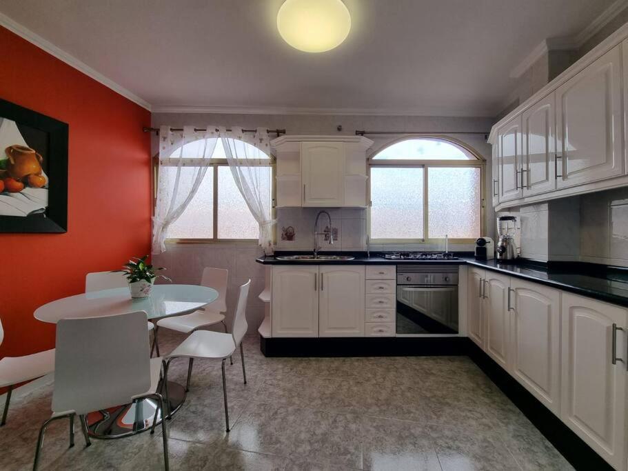 Vintage & Deluxe Apartments Puerto del Rosario  Eksteriør bilde